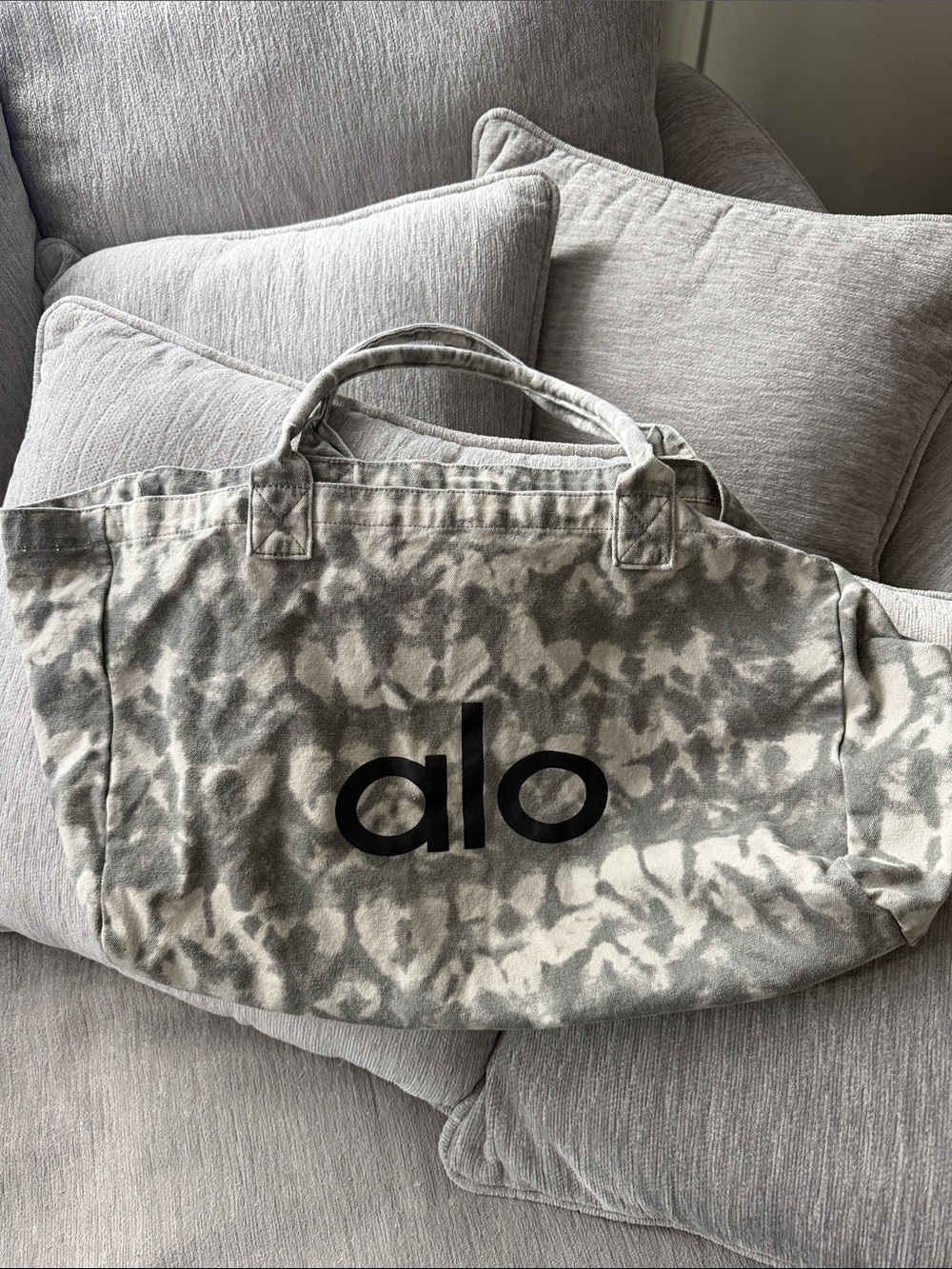 ALO Yoga Gray Tie-Dye Canvas Duffel with Black Logo